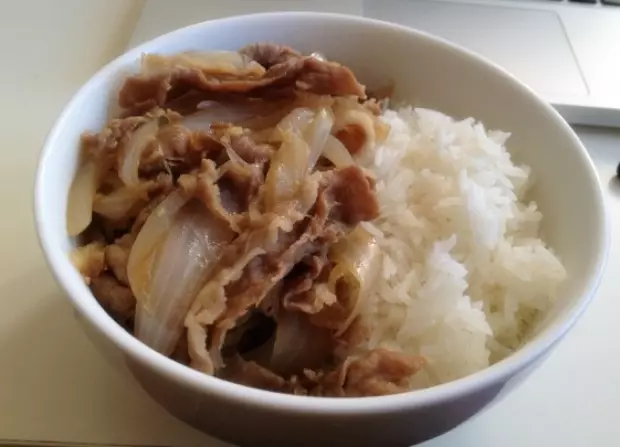 吉野家招牌牛肉飯