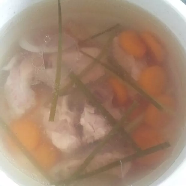 豬骨高湯（寶寶輔食）