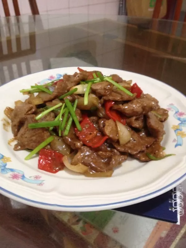 黑胡椒醤炒羊肉