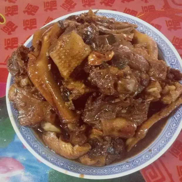 炒鸭肉