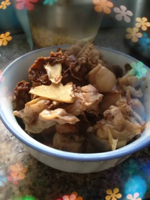 杂菇焖兔肉