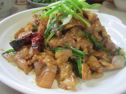 【醬爆豬肉片 Fried Pork slice with Bean paste】