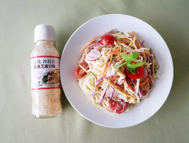 【丘比美食】芝麻雞絲涼麵