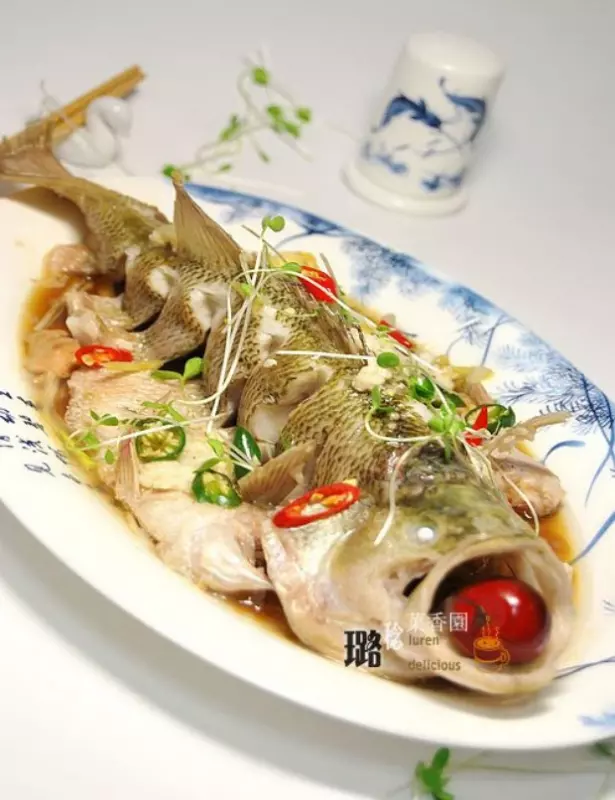 酒釀蒸鱸魚