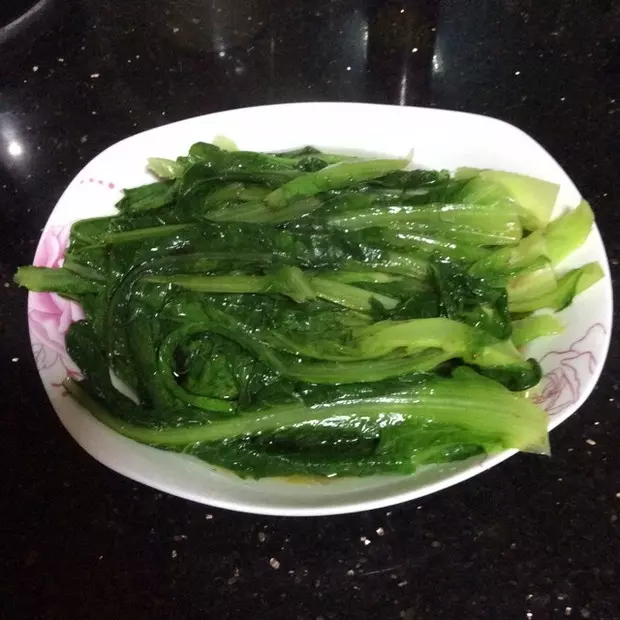 白焯油麦菜