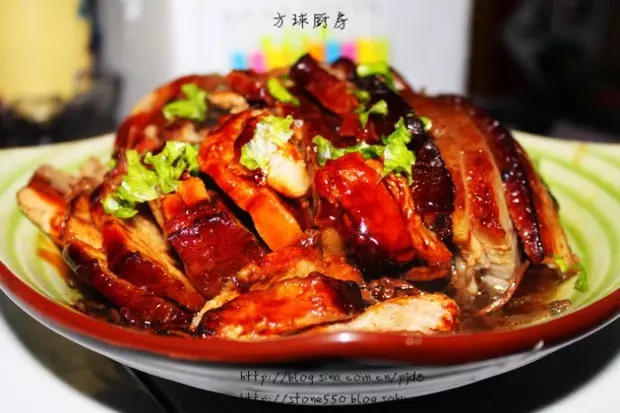 蕨菜扣肉