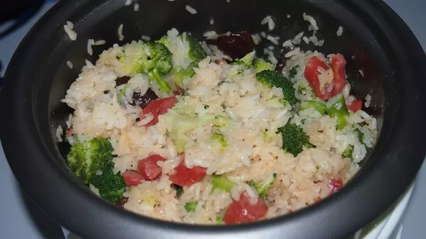 电饭煲煲仔饭