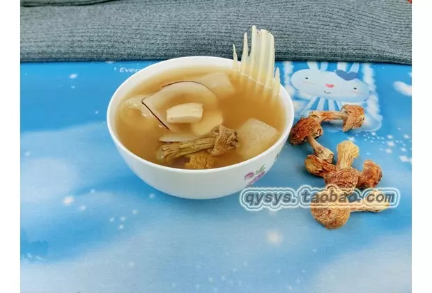 乾貝竹蓀魚骨大海珍湯