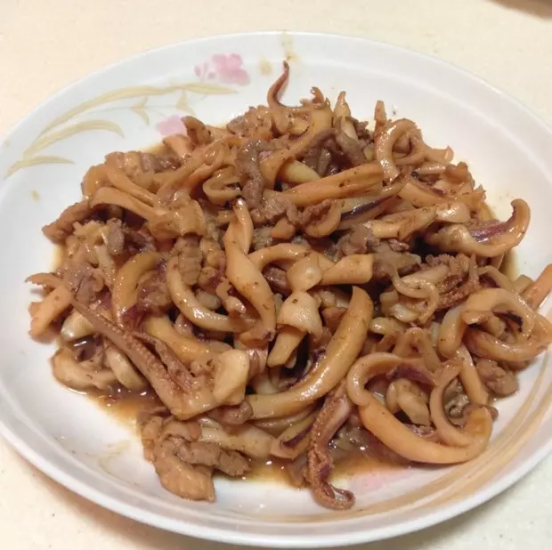 干魷魚瘦肉小炒