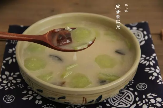 皮蛋黃瓜湯