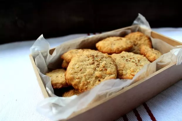 麦片芝麻酥饼（孟老师的100道手工饼干）