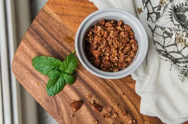 濃可可穀物麥片——Crunchy Chocolate Granola