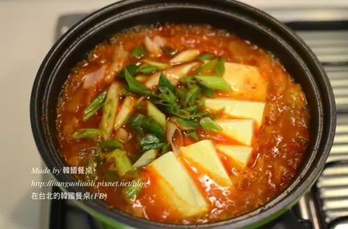 豬肉泡菜湯, 돼지고기김치찌개