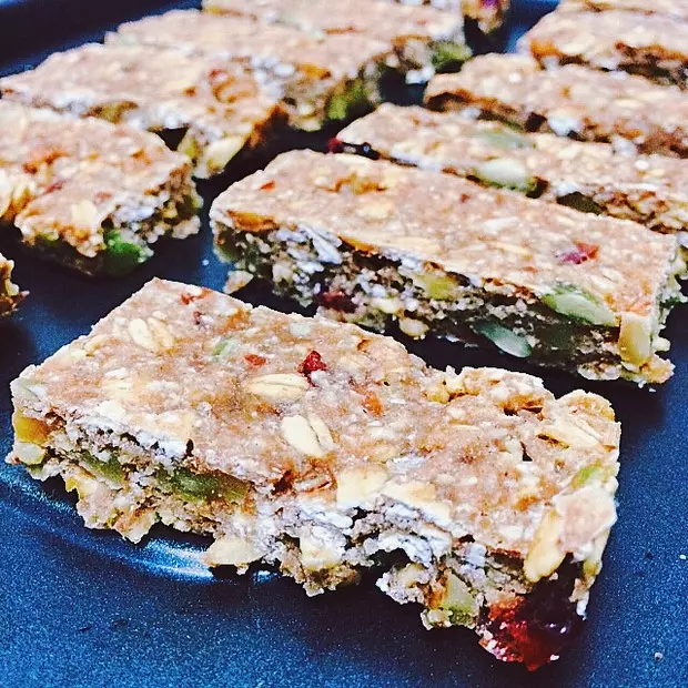 Granola Energy Bar 高蛋白燕麦谷物能量棒（无糖健康的运动补充剂）