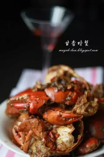 **香辣甘香螃蟹 （Kam Heong Crab）