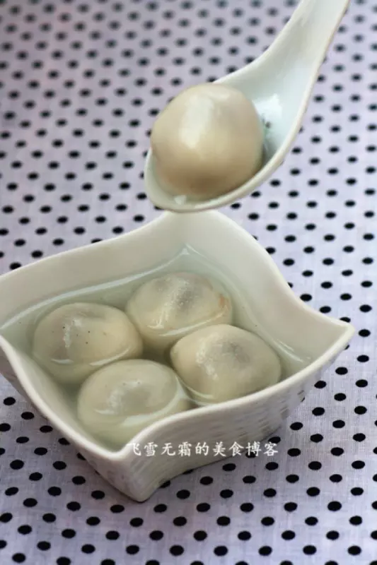 豆沙湯圓