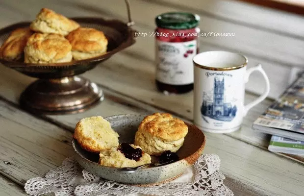 极简奶油松饼/Cream Biscuits（scones）