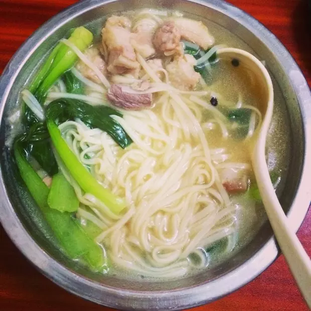 青菜瘦肉麵