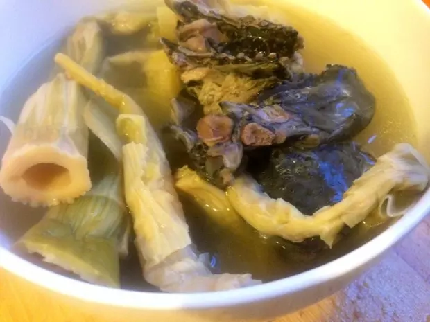 烏雞竹筍湯