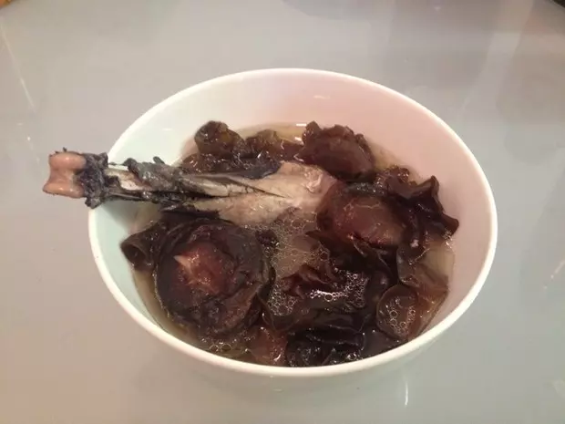 清燉烏雞湯