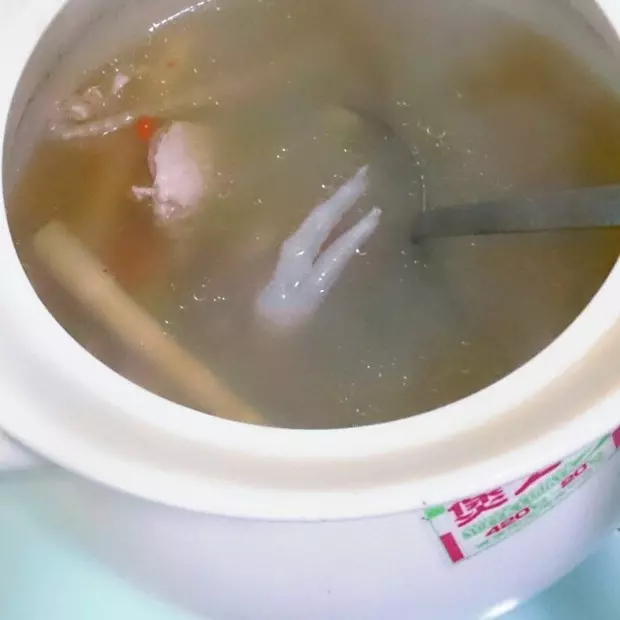 嫩嫩的雞湯