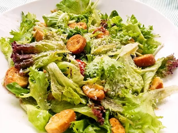 Caesar Salad 凯 撒 色 拉