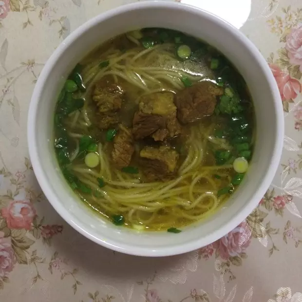 咖喱牛肉麵