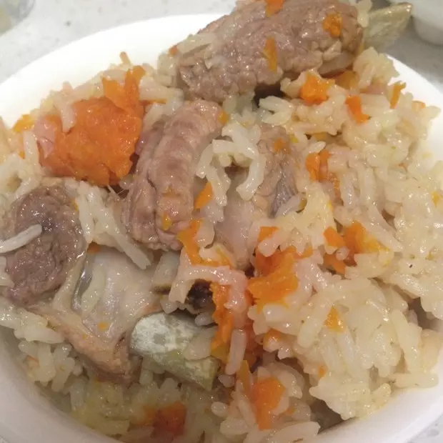 排骨手抓飯