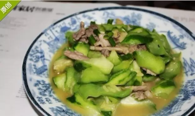 肉片炒丝瓜