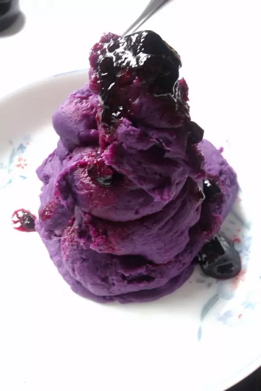 紫薯蓝莓塔