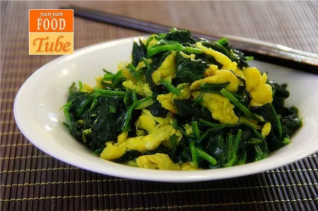 菠菜炒雞蛋 Fried Spinach with Egg