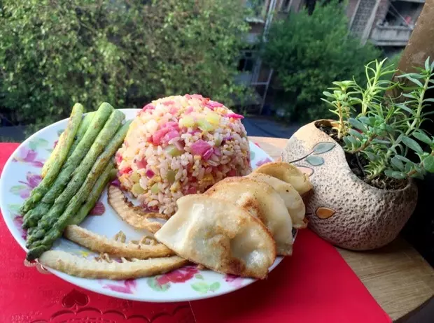 大敏子的开胃小炒饭（少女粉系）