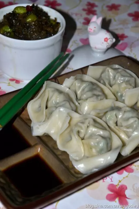 荠菜馄饨