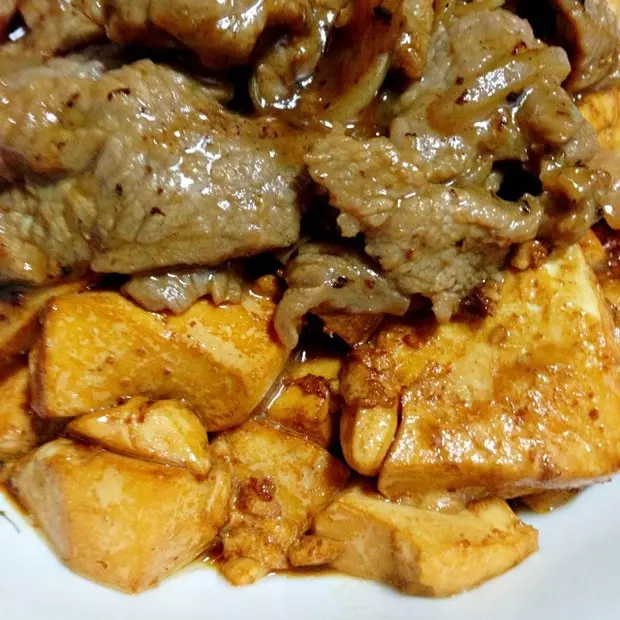 牛肉豆腐（创意菜）