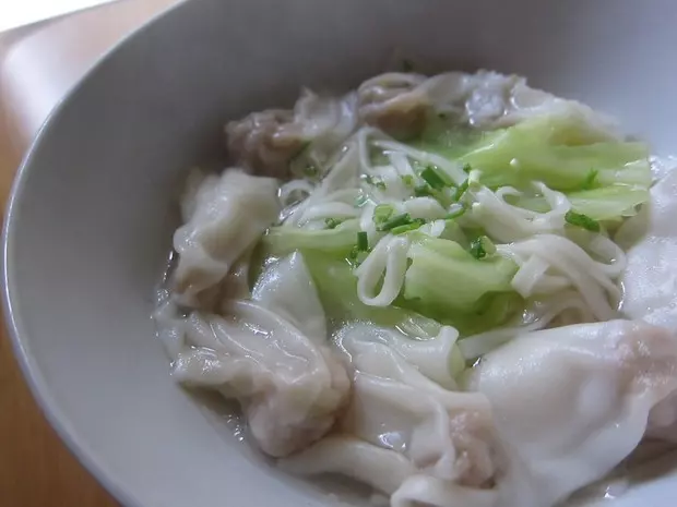 鸡汤馄饨面