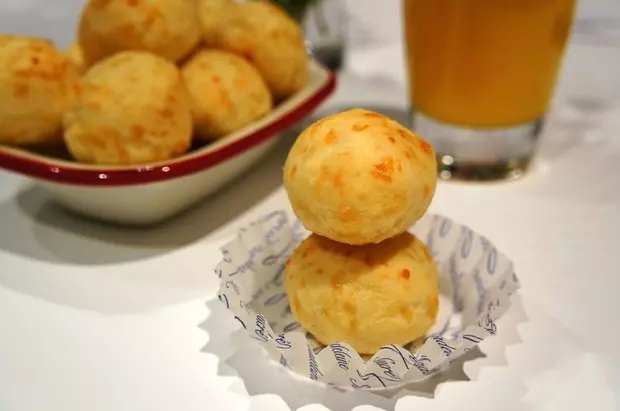 满满芝士的芝士球 Pão de Queijo