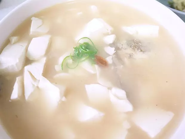 鯽魚豆腐湯