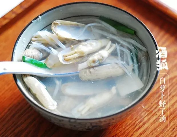 月子餐：白蘿蔔蟶子湯（增進食慾）