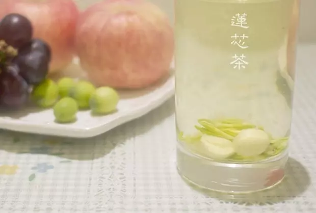 蓮芯茶