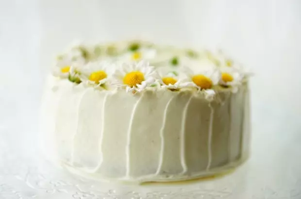 Daisy Cake （Passion Flower Chiffon）