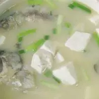 鲫鱼豆腐汤的做法