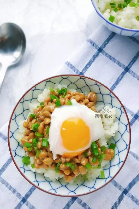 纳豆拌饭的做法