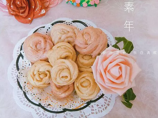 火龍果玫瑰花饅頭的做法