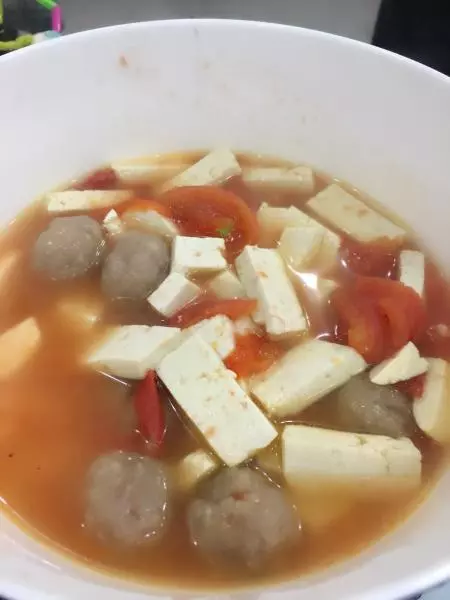 肉丸蔬菜湯