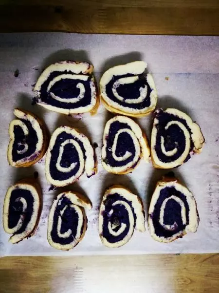紫薯葡萄乾卷卷卷