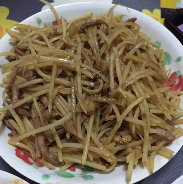 土豆丝炒肉丝