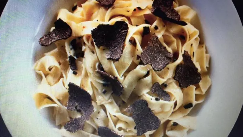 lobster black truffles pasta