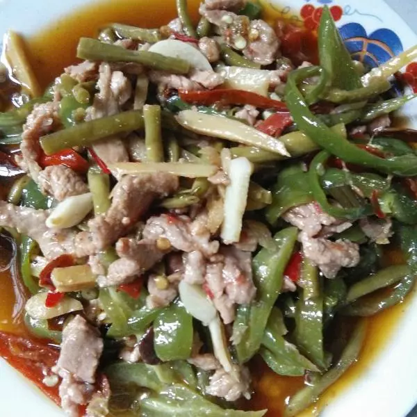 美味炒肉絲