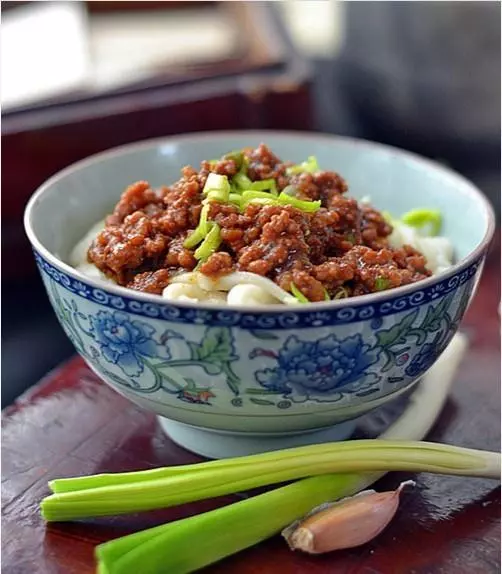 绝佳面食-手擀炸酱面