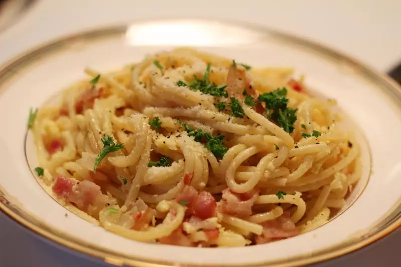 spaghetti carbonara